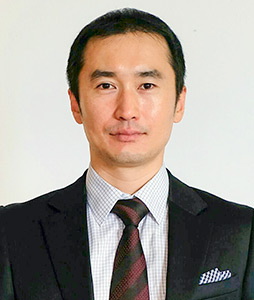 윤진현 학부장